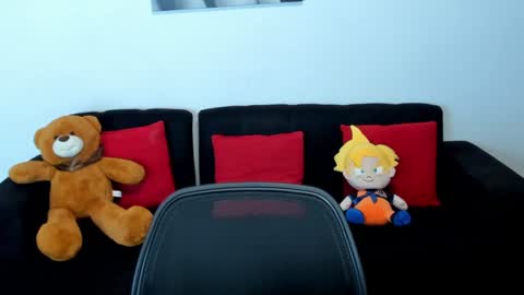 Snapshot of thomas_brandon chatting on January 19, 11:21 pm Thomas Brandon online show from January 19, 11:21 pm