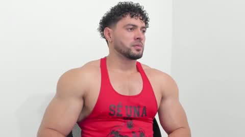 Snapshot of thomas_brandon chatting on October 5, 12:20 am Thomas Brandon online show from October 5, 12:20 am