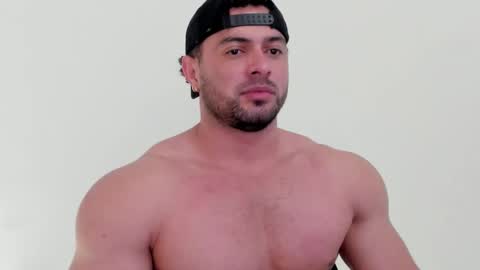 Snapshot of thomas_brandon chatting on November 15, 2:53 am Thomas Brandon online show from November 15, 2:53 am