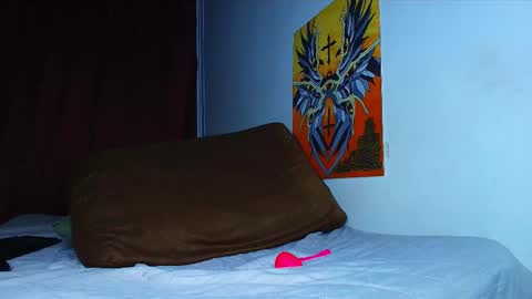 thomas_ks11 online show from February 2, 4:22 am