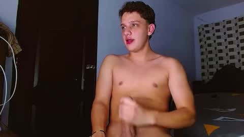 ---Thomas--- online show from November 15, 7:49 am