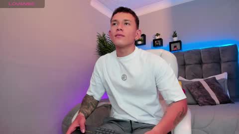 Thomas online show from April 28, 1:27 pm