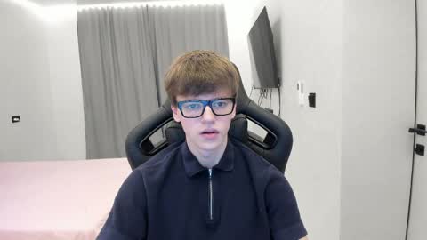 Tomas online show from May 6, 8:36 pm