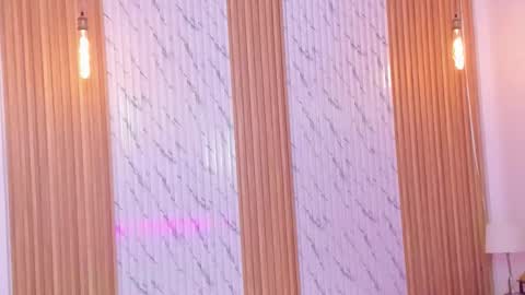 Snapshot of thomas_walker0 chatting on October 29, 11:34 am Thomas online show from October 29, 11:34 am