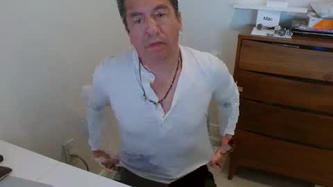 thomascruz6775 online show from April 28, 8:25 pm