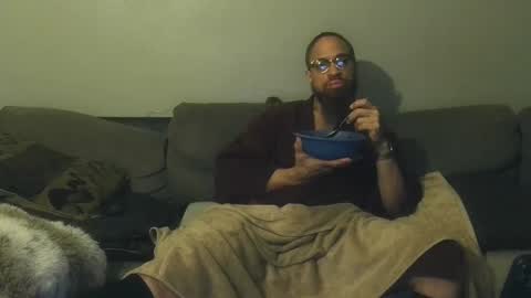 Snapshot of thomasgwhitecft chatting on February 17, 1:25 am FatherTime online show from February 17, 1:25 am