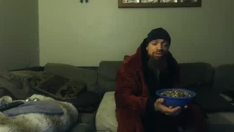 Snapshot of thomasgwhitecft chatting on February 22, 5:02 am FatherTime online show from February 22, 5:02 am