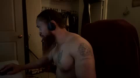 Snapshot of thomasgwhitecft chatting on February 26, 12:05 am FatherTime online show from February 26, 12:05 am