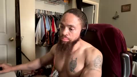 Snapshot of thomasgwhitecft chatting on March 4, 10:16 pm FatherTime online show from March 4, 10:16 pm