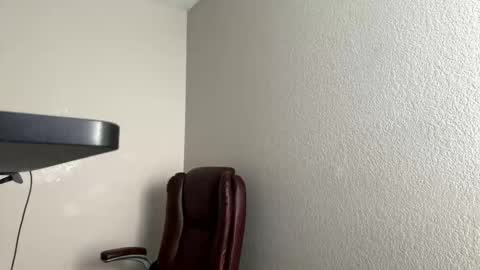 Snapshot of thomasgwhitecft chatting on October 30, 2:18 pm FatherTime online show from October 30, 2:18 pm