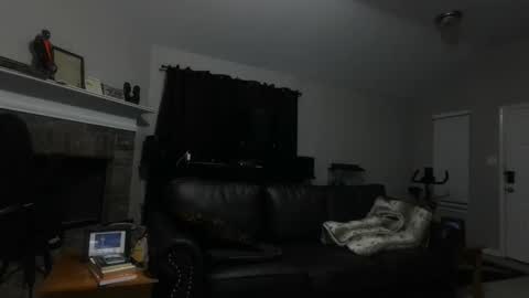 Snapshot of thomasgwhitecft chatting on October 31, 12:06 pm FatherTime online show from October 31, 12:06 pm