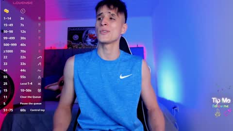 Thom Klein online show from December 2, 7:05 pm