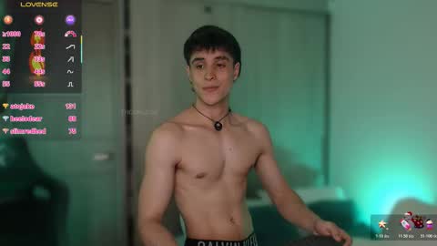 Thom Klein online show from November 25, 9:15 pm