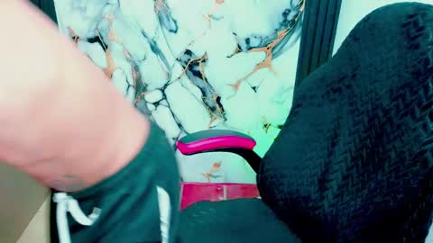 Thomas online show from February 12, 10:38 pm