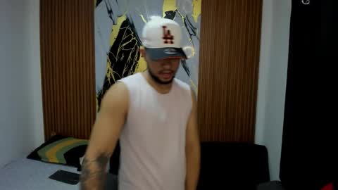 thomson_hot01 online show from November 22, 5:17 am