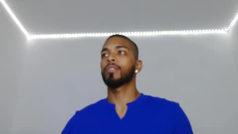 Snapshot of thonymaster chatting on February 15, 3:52 am thonyy online show from February 15, 3:52 am