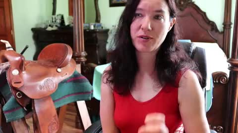Snapshot of thornbury_rose chatting on May 7, 6:13 pm ThornburyRose online show from May 7, 6:13 pm