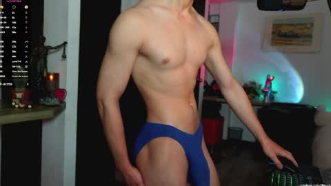   L e a n d e r   25OFF ON MY OF online show from May 28, 3:20 pm