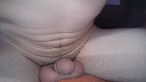 Snapshot of throatmybigcock95 chatting on October 3, 3:36 am throatmybigcock95 online show from October 3, 3:36 am