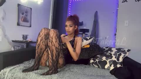 ThroatTaker4l  online show from May 13, 3:26 am