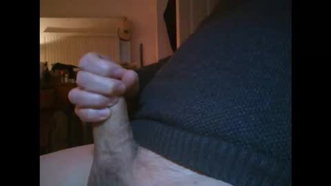 Snapshot of throbbing1 chatting on January 9, 8:39 am throbbing1 online show from January 9, 8:39 am