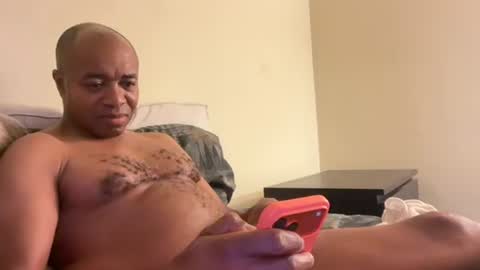 Snapshot of throbbingxxx chatting on May 13, 11:51 am austin xzandros online show from May 13, 11:51 am