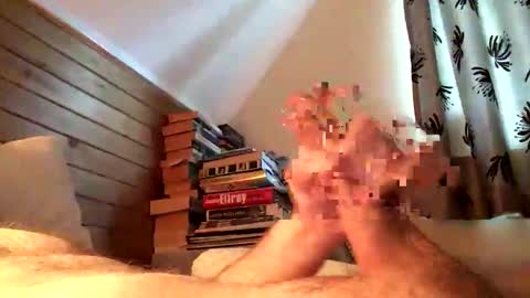 Robert online show from November 1, 8:16 am