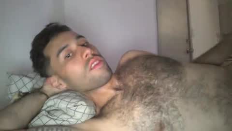 Snapshot of throwawayyourgun chatting on February 23, 6:01 pm Luka online show from February 23, 6:01 pm