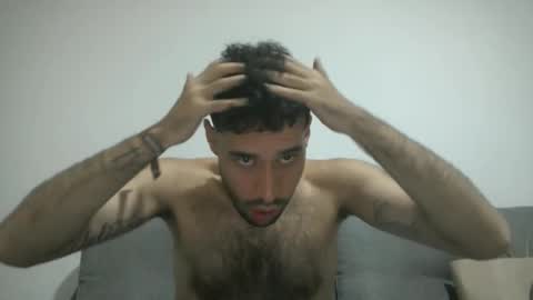 Snapshot of throwawayyourgun chatting on February 25, 7:14 pm Luka online show from February 25, 7:14 pm