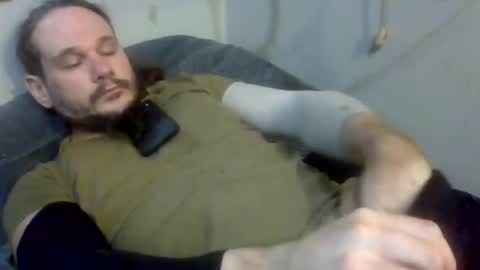 Snapshot of thunder8u42 chatting on October 13, 7:08 am thunder8u42 online show from October 13, 7:08 am