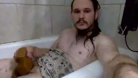 Snapshot of thunder8u42 chatting on October 20, 8:48 am thunder8u42 online show from October 20, 8:48 am