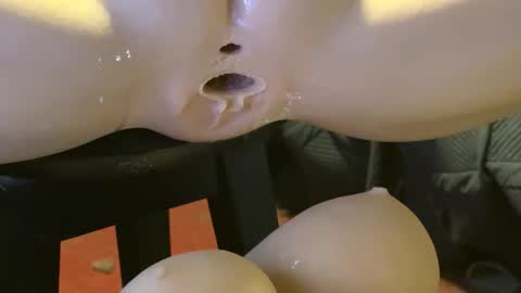 Snapshot of thundersword chatting on March 8, 5:55 am thundersword online show from March 8, 5:55 am