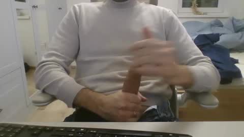 toobigcockforonegirl online show from February 2, 3:44 pm