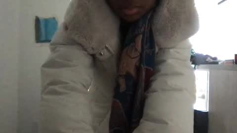 tia_fox online show from January 18, 7:17 pm