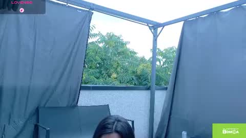 Snapshot of tia_j chatting on June 20, 11:13 am tia_j online show from June 20, 11:13 am