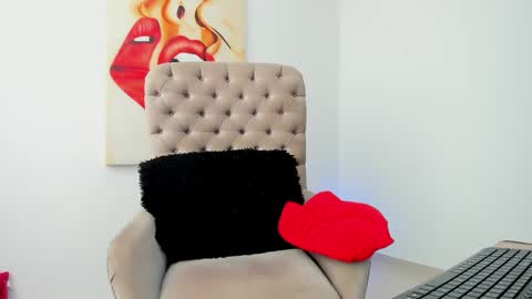 carolina online show from December 14, 12:10 pm