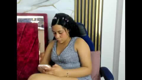 tiana_hots online show from May 3, 11:55 pm