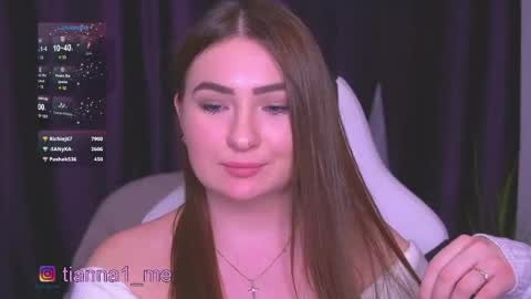 Snapshot of tianna_me chatting on April 15, 7:58 pm tianna_me online show from April 15, 7:58 pm