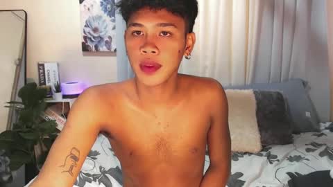 Snapshot of tiara_perezx chatting on January 25, 4:02 am Sam online show from January 25, 4:02 am