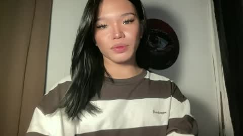 Ms. Tiara online show from June 26, 8:41 am