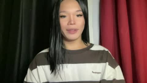 Ms. Tiara online show from July 2, 11:16 am