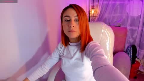 Snapshot of tiarha_ chatting on January 13, 5:33 am Tiarha online show from January 13, 5:33 am