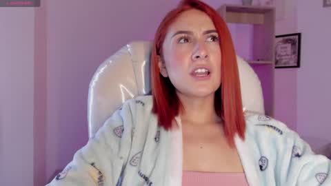 Snapshot of tiarha_ chatting on January 22, 3:52 am Tiarha online show from January 22, 3:52 am