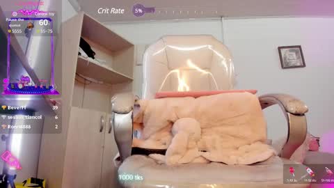 Snapshot of tiarha_ chatting on March 3, 9:00 am Tiarha online show from March 3, 9:00 am