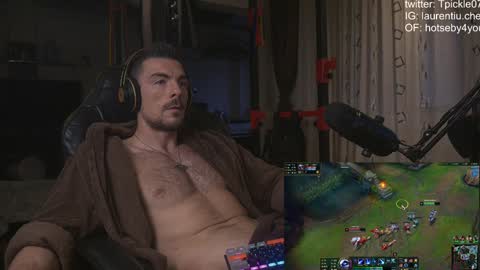 tickle_my_pickle07 online show from December 7, 2:13 pm