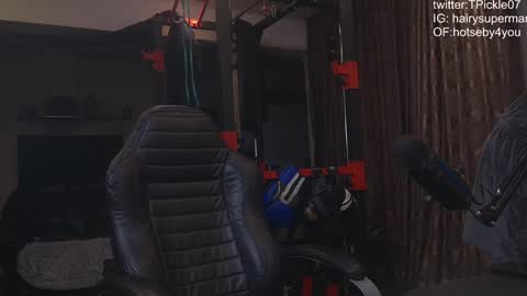 tickle_my_pickle07 online show from February 3, 5:40 am