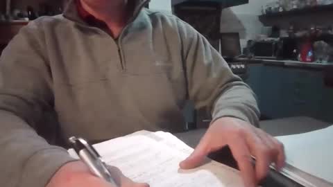 Snapshot of tiedviking chatting on February 18, 1:10 am tiedviking online show from February 18, 1:10 am