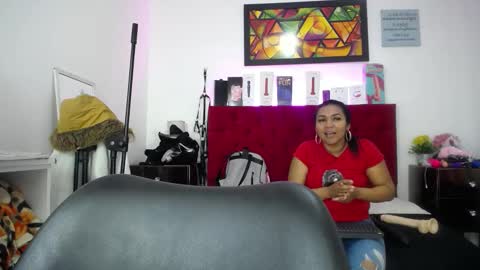 Snapshot of tifanny_nails chatting on September 16, 12:17 pm Tifanny Nails online show from September 16, 12:17 pm