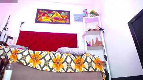 Snapshot of tifanny_nails chatting on December 4, 3:10 pm Tifanny Nails online show from December 4, 3:10 pm