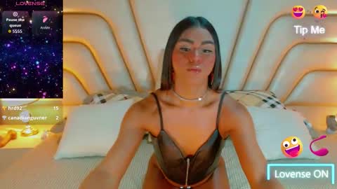 Snapshot of tifannysexy69 chatting on October 19, 6:19 pm Tifannysexy69 online show from October 19, 6:19 pm